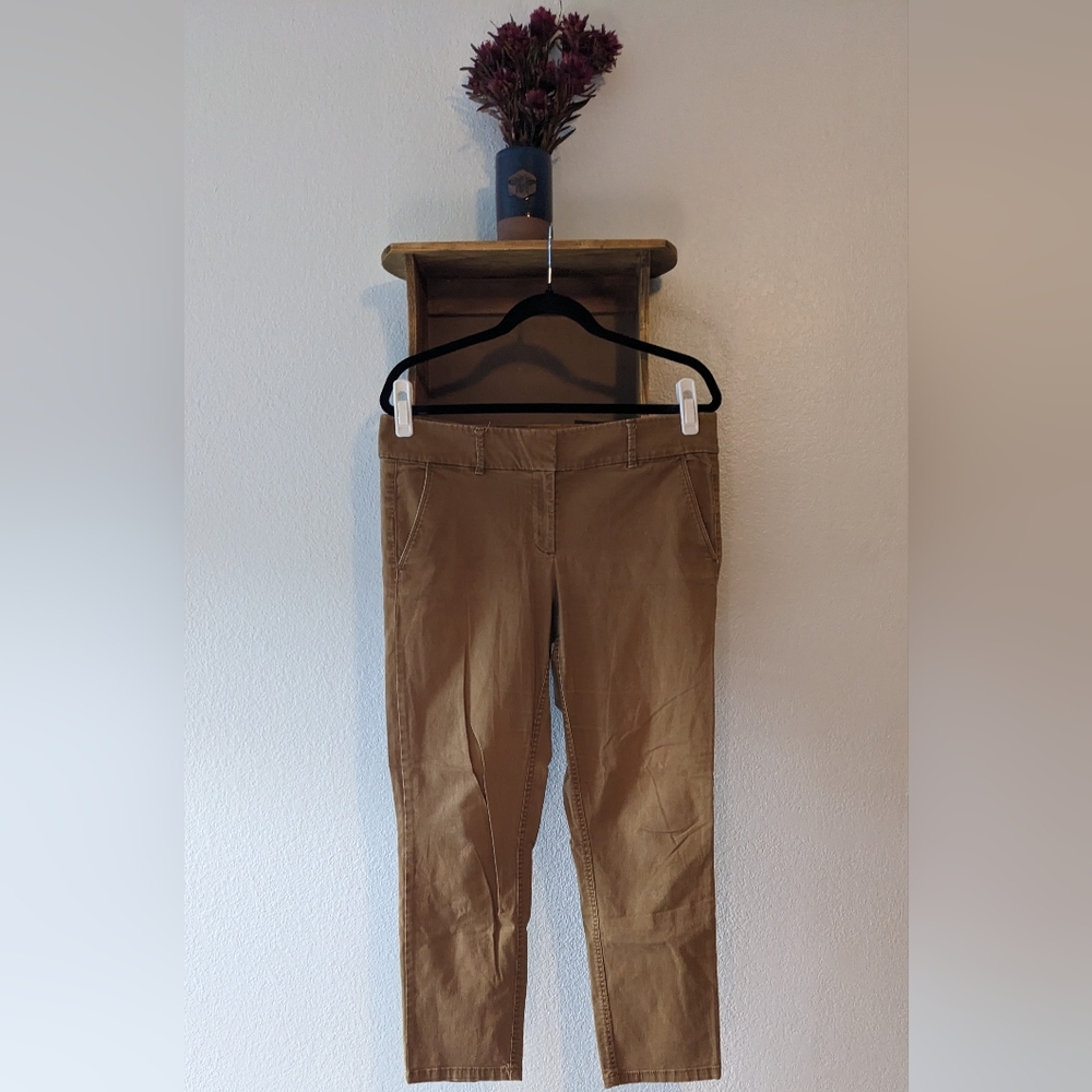 Loft Low rise Cargo pant